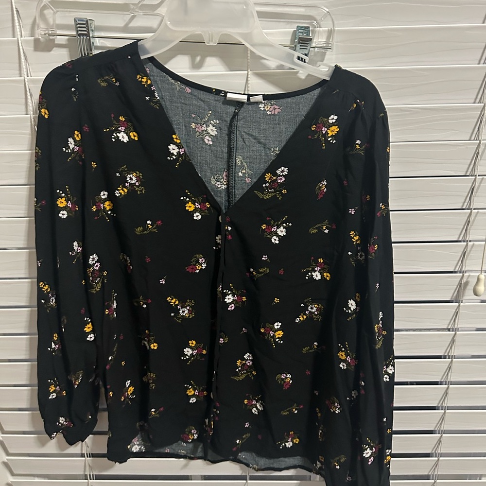 GAP Black Floral Women's Blouse